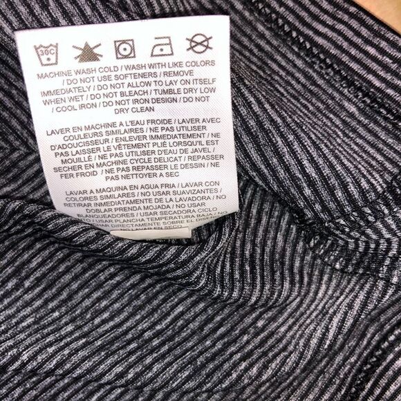 Nike Dri-fit Golf Polo XXL Grey Black stripped EUC - Picture 6 of 7